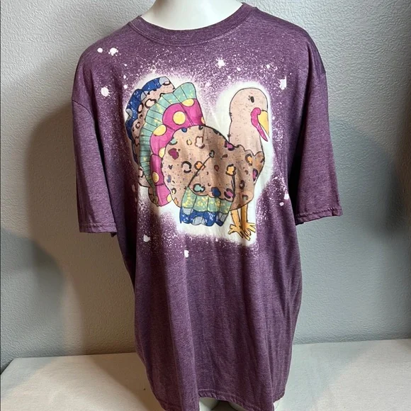 Softstyle Tee XL – Colorful Turkey Graphic Bleached Shirt - Picture 1 of 6